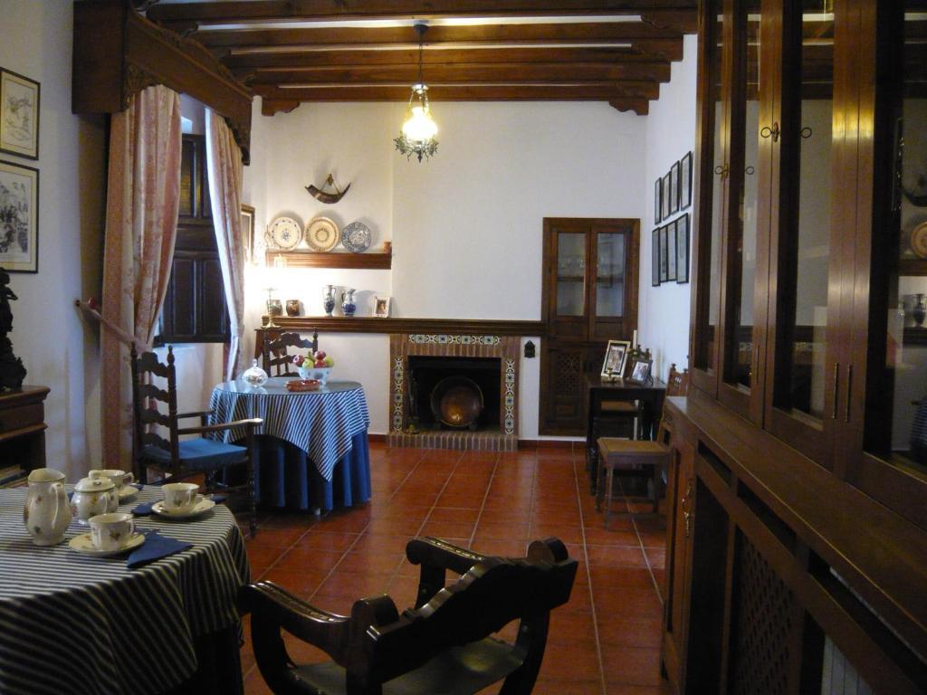 Hospederia Casa De La Torre Guest House El Toboso Ngoại thất bức ảnh