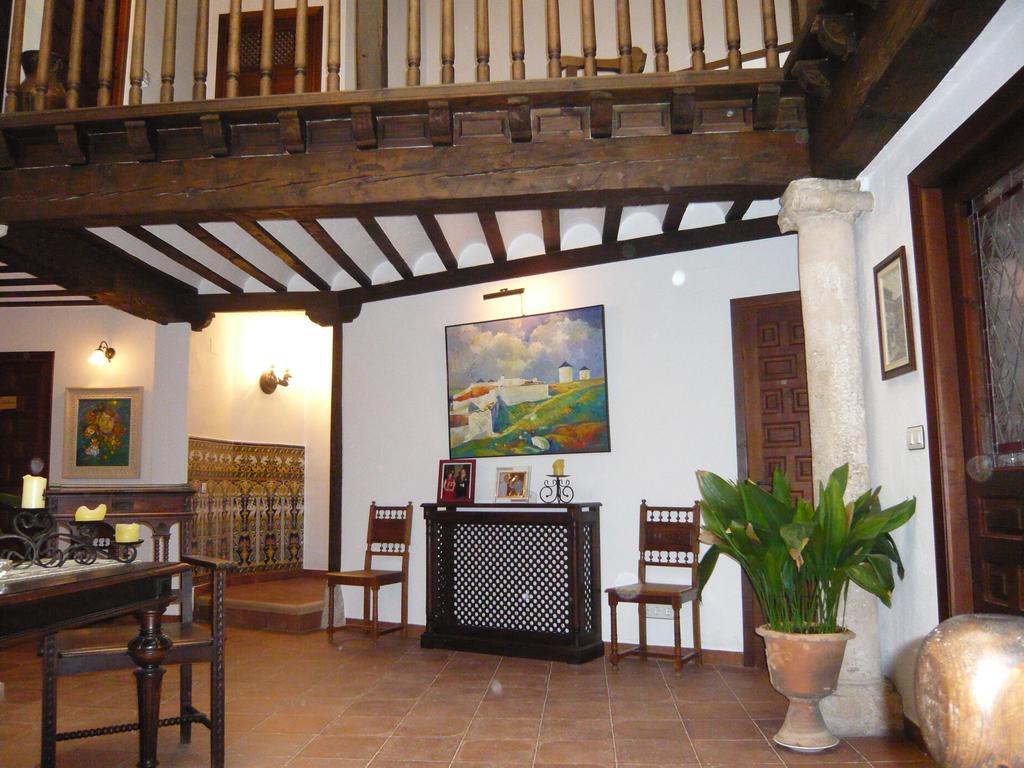 Hospederia Casa De La Torre Guest House El Toboso Ngoại thất bức ảnh